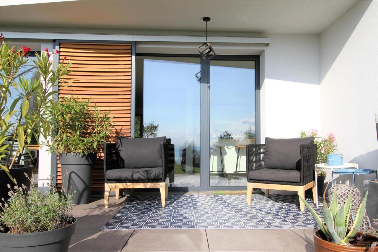 Montreux Holiday Home Екстер'єр фото