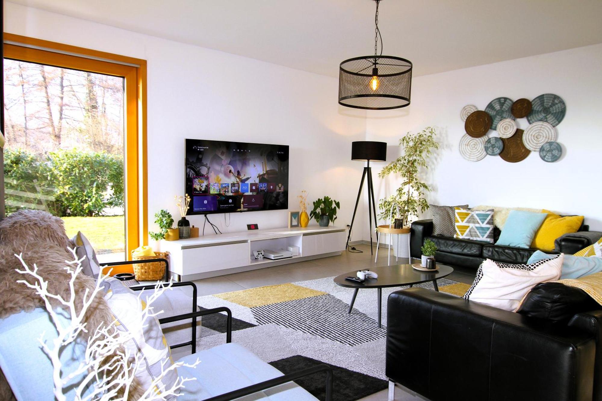 Montreux Holiday Home Екстер'єр фото